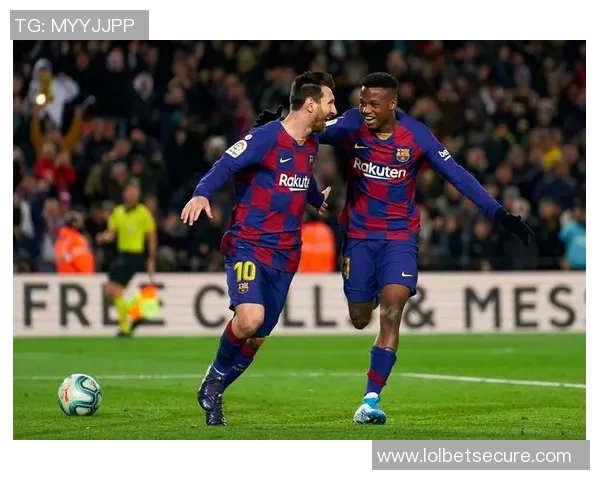 中超赛场惊现巴萨大胜拜仁五球狂潮转会风云再起